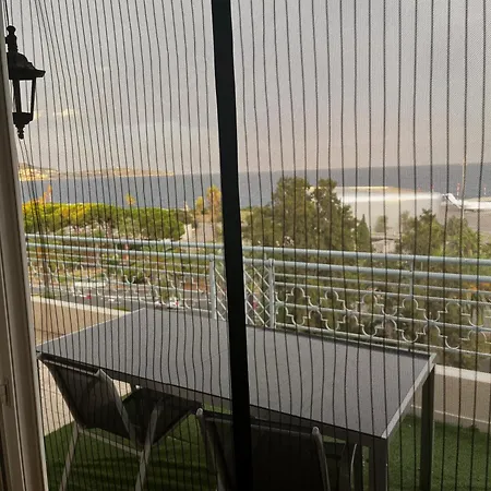 2 Bedroom Flat With Sea View And Huge Terrace * 니스